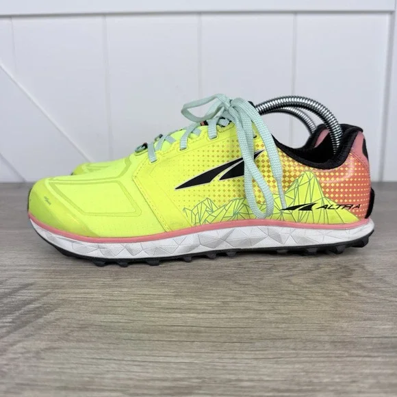Altra Superior 4 Women's 10 Foot Shape Trail Running Shoes Neon Yellow - Picture 5 of 12